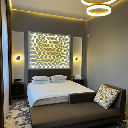 Hotel Jasmine à Taraz Extérieur photo